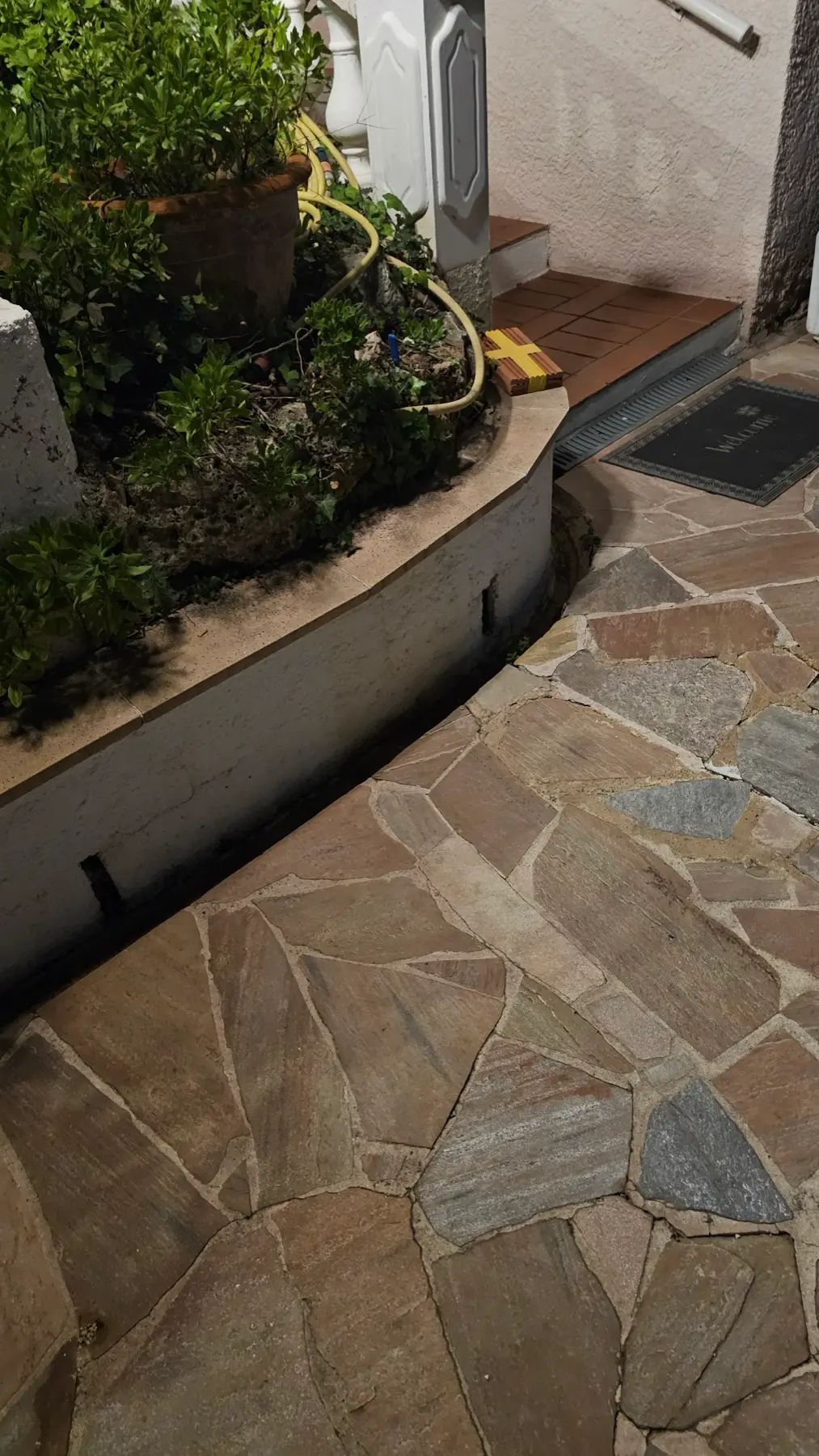 Caniveau et drainage de surface